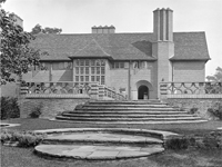 Deanery Garden, Berkshire (Image: Country Life Picture Library)