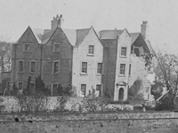 Collapse of Hague Hall, Yorkshire, due to mining subsidence, 1910 (Image: Lost Heritage)