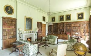 Ombersley Court - Library (© Savills)